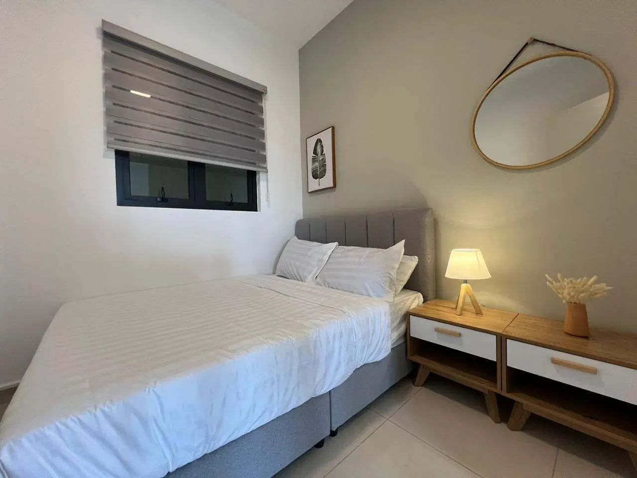 Apartment 3R2B Chan Sow Lin Trion 2 - 8 Pax Kuala Lumpur Malaysia