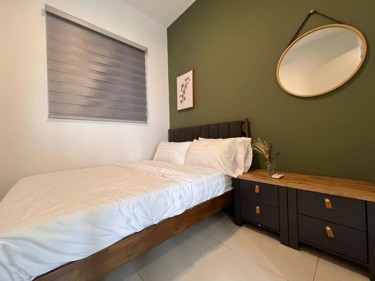 Apartment 3R2B Chan Sow Lin Trion 2 - 8 Pax Kuala Lumpur