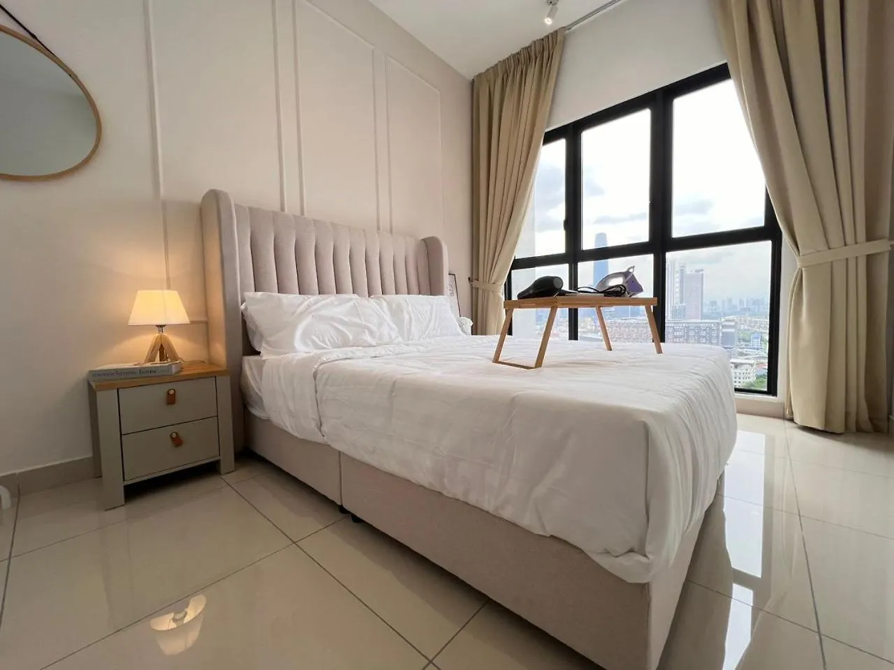 Apartment 3R2B Chan Sow Lin Trion 2 - 8 Pax Kuala Lumpur Malaysia