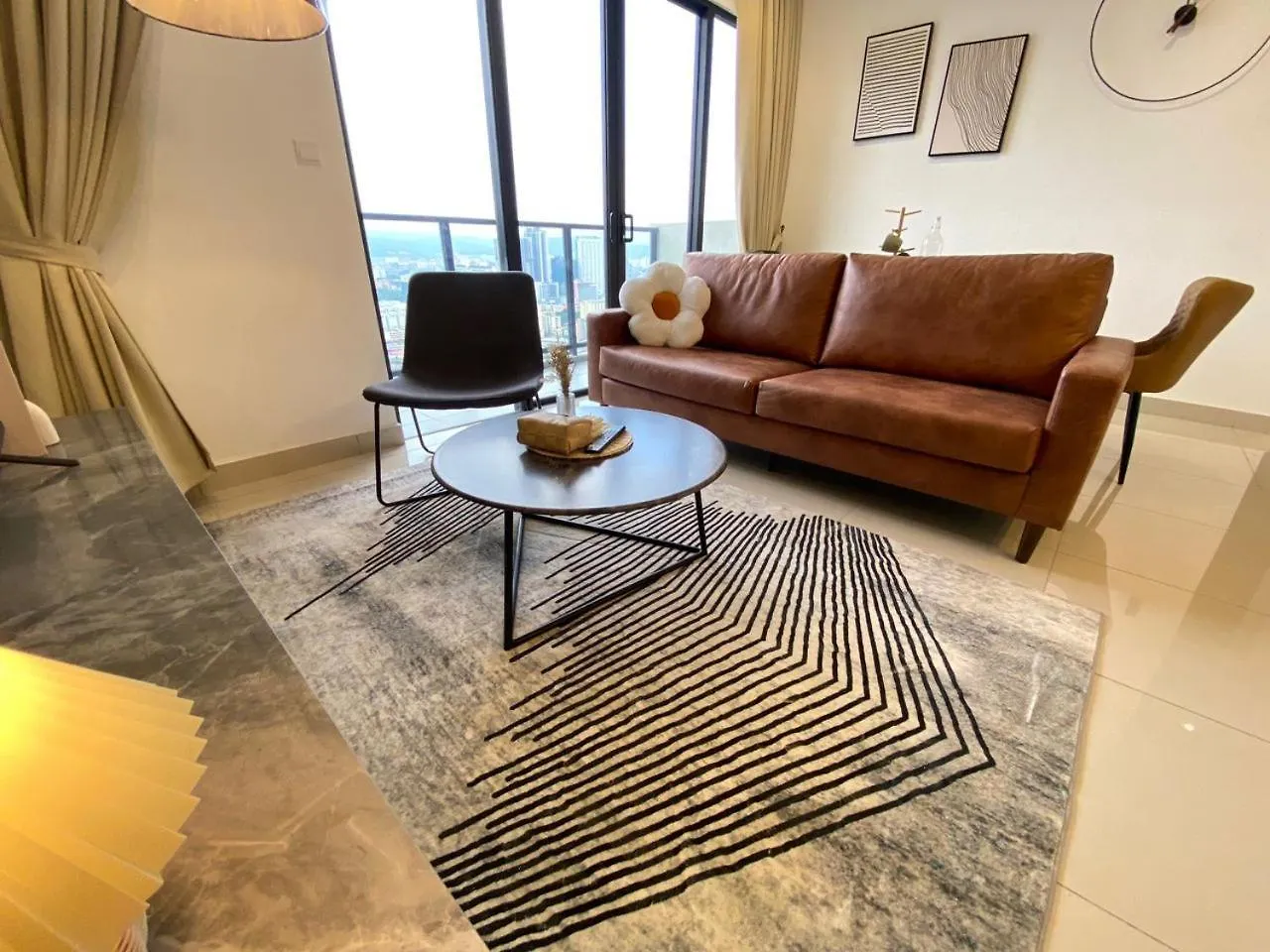 Apartment 3R2B Chan Sow Lin Trion 2 - 8 Pax Kuala Lumpur